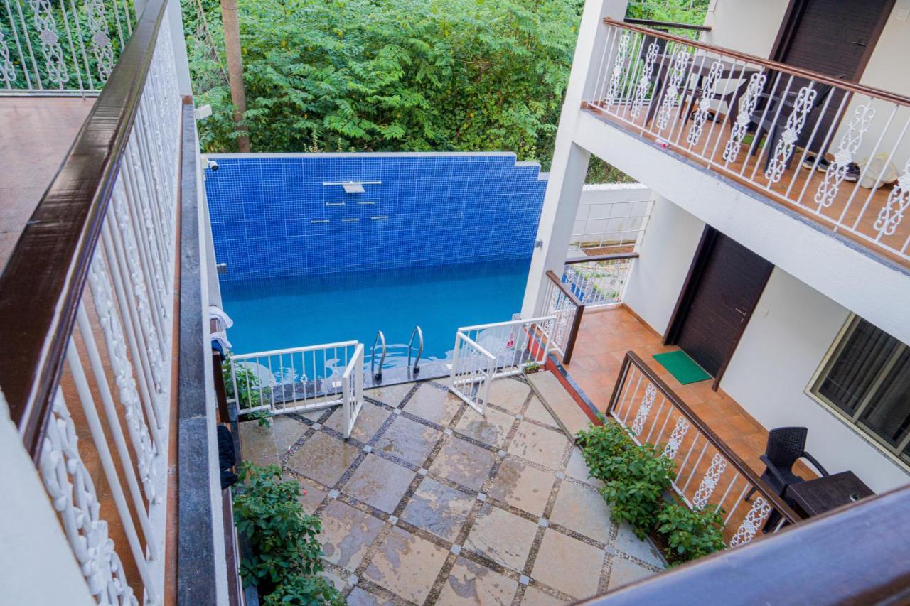 Marine Studios Le Pension Кандолим Экстерьер фото
