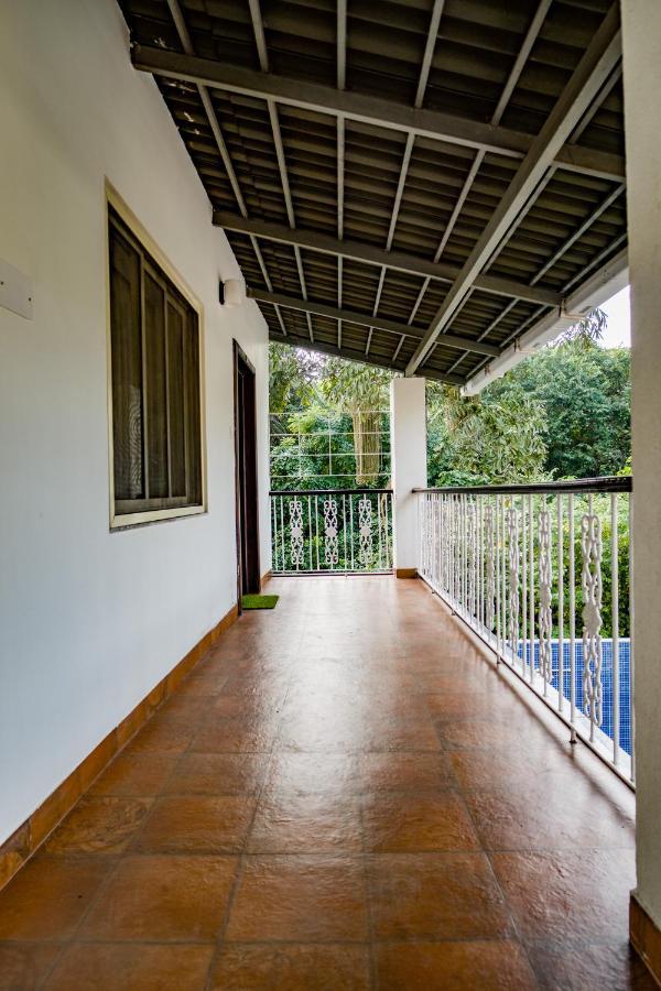 Marine Studios Le Pension Кандолим Экстерьер фото